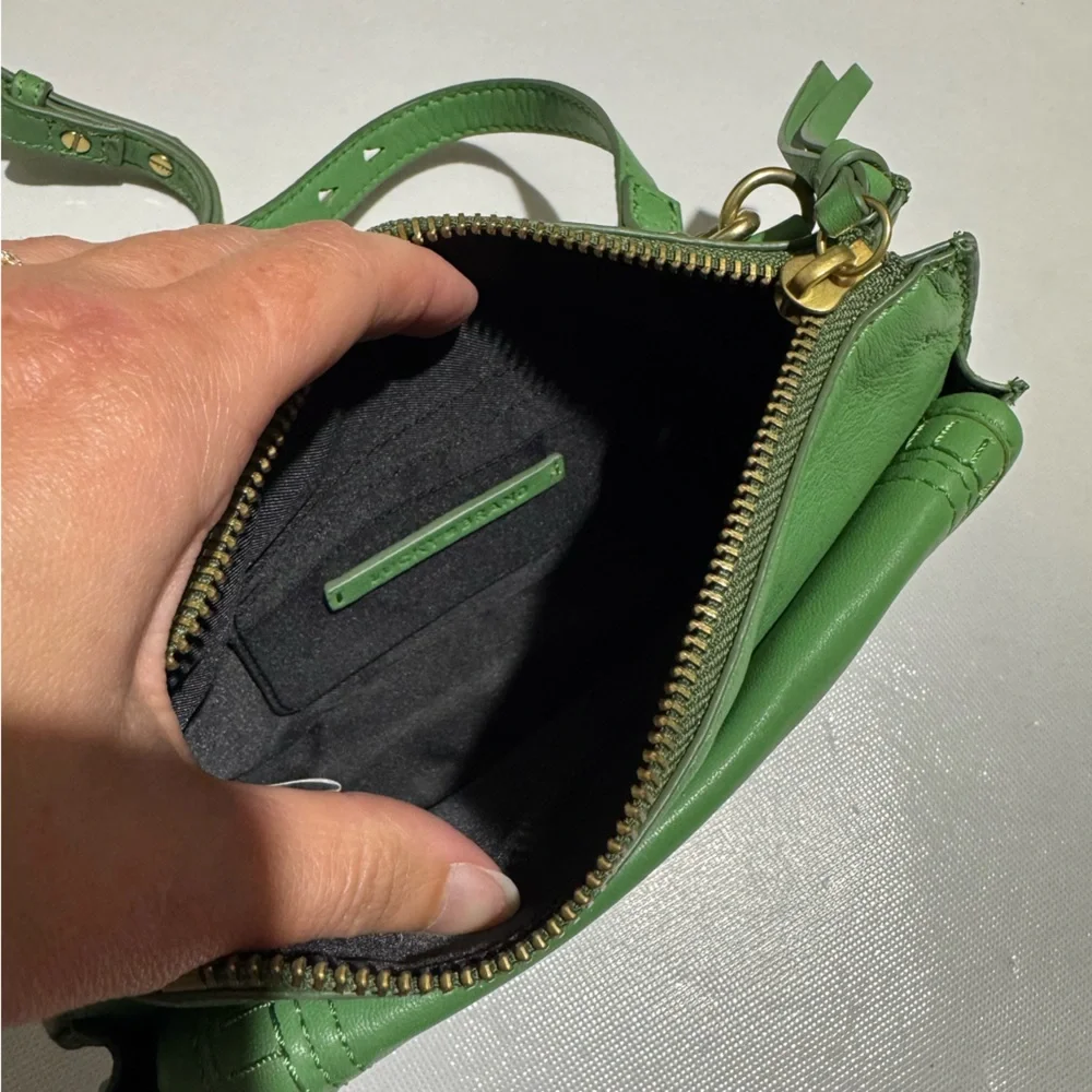 Lucky Brand Kian Lime‎ Green Chartreuse Leather Crossbody Bag Purse Western Boho